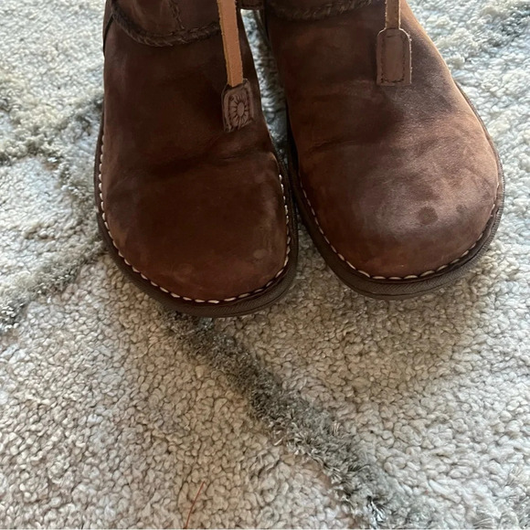 UGG Catalina Brown tall suede Leather Sheepskin Boots Shoes lace up 5 - Picture 10 of 12